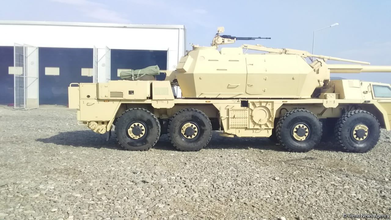 Представители СМИ понаблюдали за выполнением ракетно-артиллерийскими подразделениями ВС Азербайджана практических задач - репортаж Trend TV