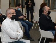 В Баку прошла встреча с российским военным экспертом Игорем Коротченко (ФОТО)