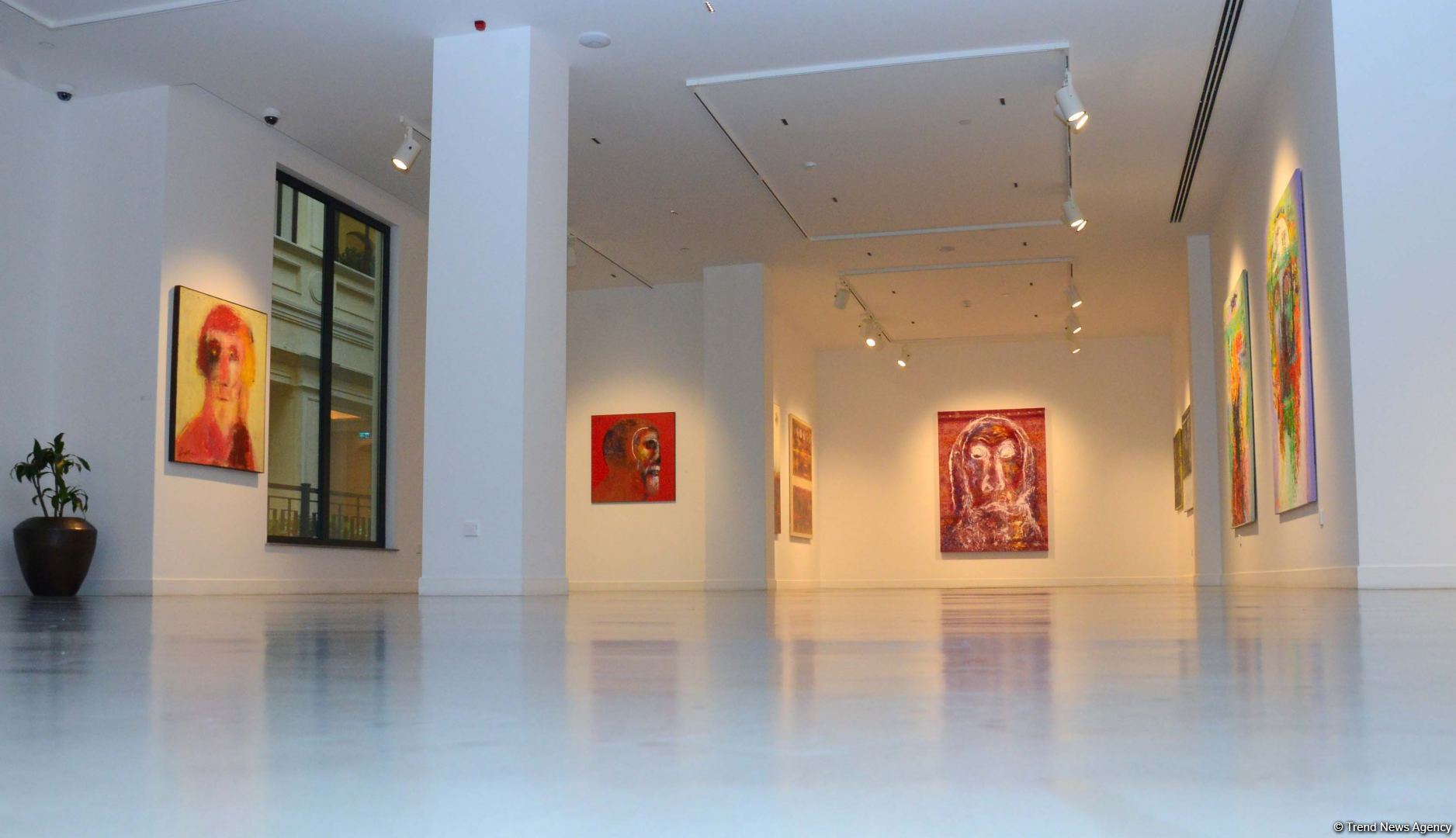 "Сказ об Абшероне": Gazelli Art House представляет персональную выставку Анара Гусейнзаде (ФОТО)