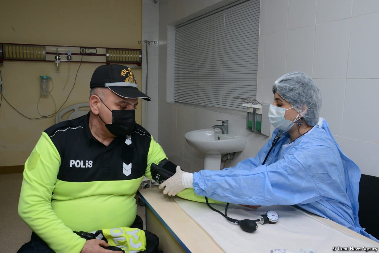 В Азербайджане началась вакцинация от COVİD-19 сотрудников полиции - репортаж Trend TV (ФОТО)