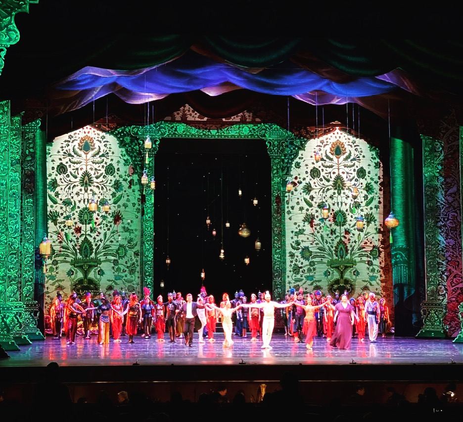 Эйюб Гулиев: Для нас это настоящий вызов – театр закрывался, пожалуй, только после пожара в 1985 году (ФОТО)