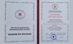 "Золотая звезда" для Ройи Тагиевой – награда от Международной академии (ФОТО)