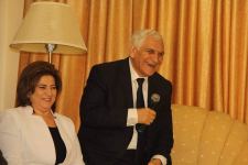 Поэт и драматург Нариман Гасанзаде отмечает юбилей: "Я счастливый человек!" (ФОТО)