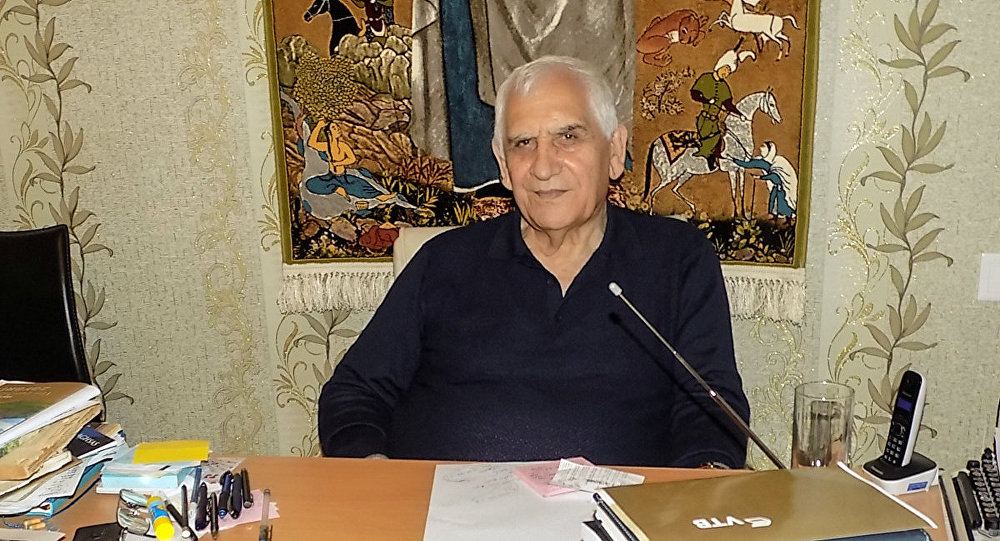 Поэт и драматург Нариман Гасанзаде отмечает юбилей: "Я счастливый человек!" (ФОТО)