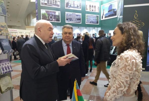 Книги об Азербайджане вызвали большой интерес на Минской международной выставке – Захра Бадалбейли (ФОТО)