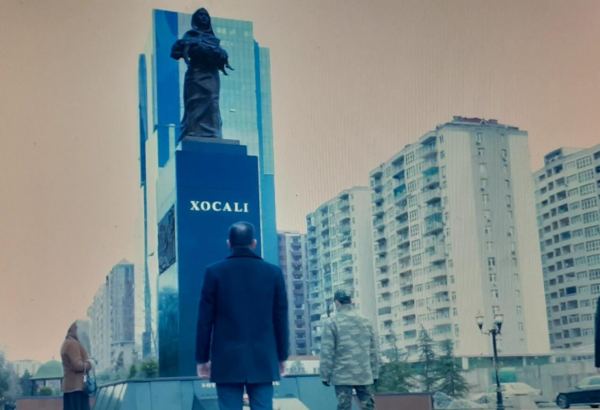 Души жертв Ходжалинского геноцида... - представлен фильм "Xocalıya ədalət" (ВИДЕО)