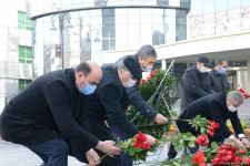 Общественность Азербайджана чтит память жертв Ходжалинского геноцида  (ФОТОРЕПОРТАЖ)