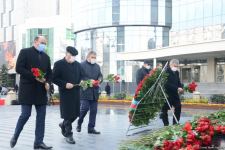 Общественность Азербайджана чтит память жертв Ходжалинского геноцида  (ФОТОРЕПОРТАЖ)