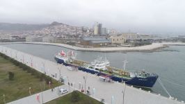 Президент Ильхам Алиев и Первая леди Мехрибан Алиева приняли участие в открытии танкера-музея "Сураханы" в Баку (ФОТО/ВИДЕО)