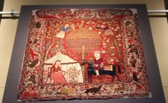 Образы женщин в азербайджанских коврах (ФОТО)