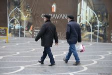 Баку отмечает Международный женский день - 8 Марта (ФОТОРЕПОРТАЖ)