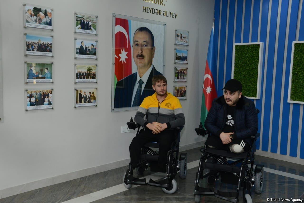 Ветераны Отечественной войны Азербайджана обеспечиваются высокотехнологичными средствами для передвижения (ФОТО)