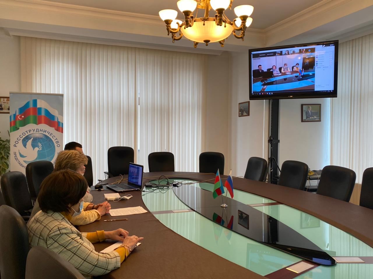 Как Фаина Раневская и Михаил Жаров выступили на сцене Бакинской русдрамы