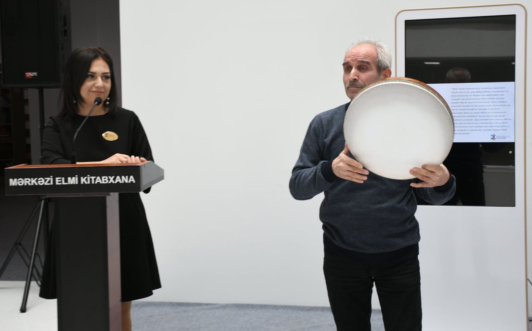 Правильное применение азербайджанского языка в исполнительском искусстве - дискуссии (ФОТО)