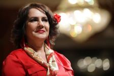 Звезда сериалов и актриса театра Земфира Абдулсамедова отмечает юбилей (ФОТО)