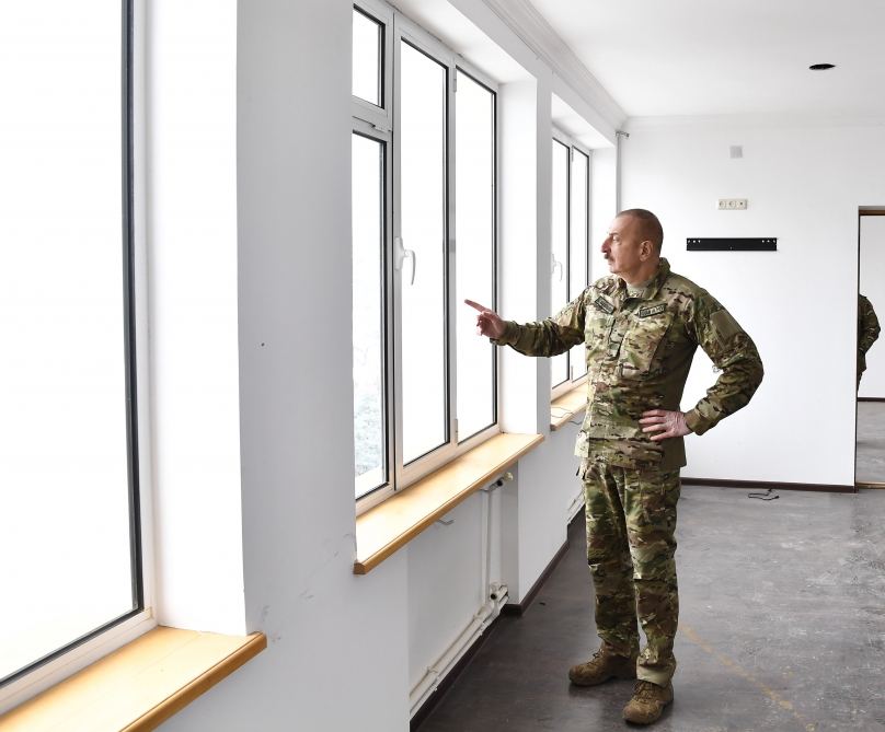 Президент Ильхам Алиев и Первая леди Мехрибан Алиева посетили здание бывшего партийного комитета Гадрутского района (ФОТО)