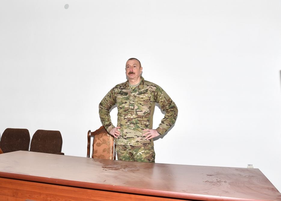 Президент Ильхам Алиев и Первая леди Мехрибан Алиева посетили здание бывшего партийного комитета Гадрутского района (ФОТО)