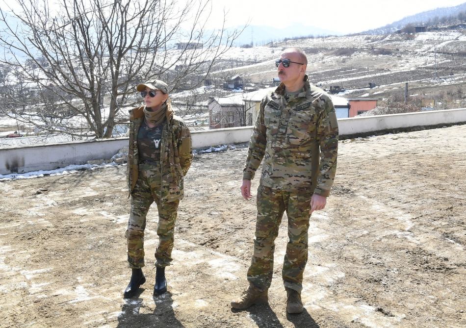 Президент Ильхам Алиев и Первая леди Мехрибан Алиева побывали в городе Шуша (ФОТО/ВИДЕО)