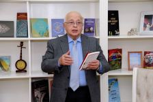 В Баку состоялась презентация книг выдающегося писателя и драматурга Максуда Ибрагимбекова (ФОТО)