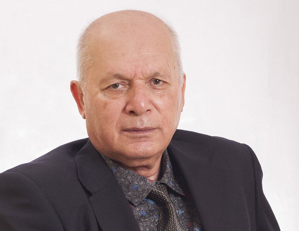 Фуад Поладов в образе Низами Гянджеви. Впервые актеры рассказали о резонансном спектакле – 45 лет назад на праздник Новруз (ФОТО)