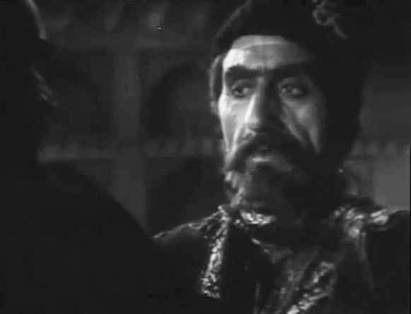 Рухулла Сидги – он продал стихотворения отца, чтобы учиться в Москве. Воплотил более 300 образов в 250 городах (ФОТО)