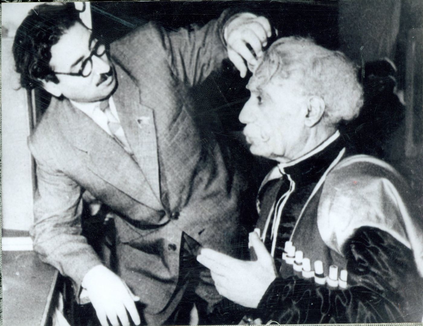 Рухулла Сидги – он продал стихотворения отца, чтобы учиться в Москве. Воплотил более 300 образов в 250 городах (ФОТО)