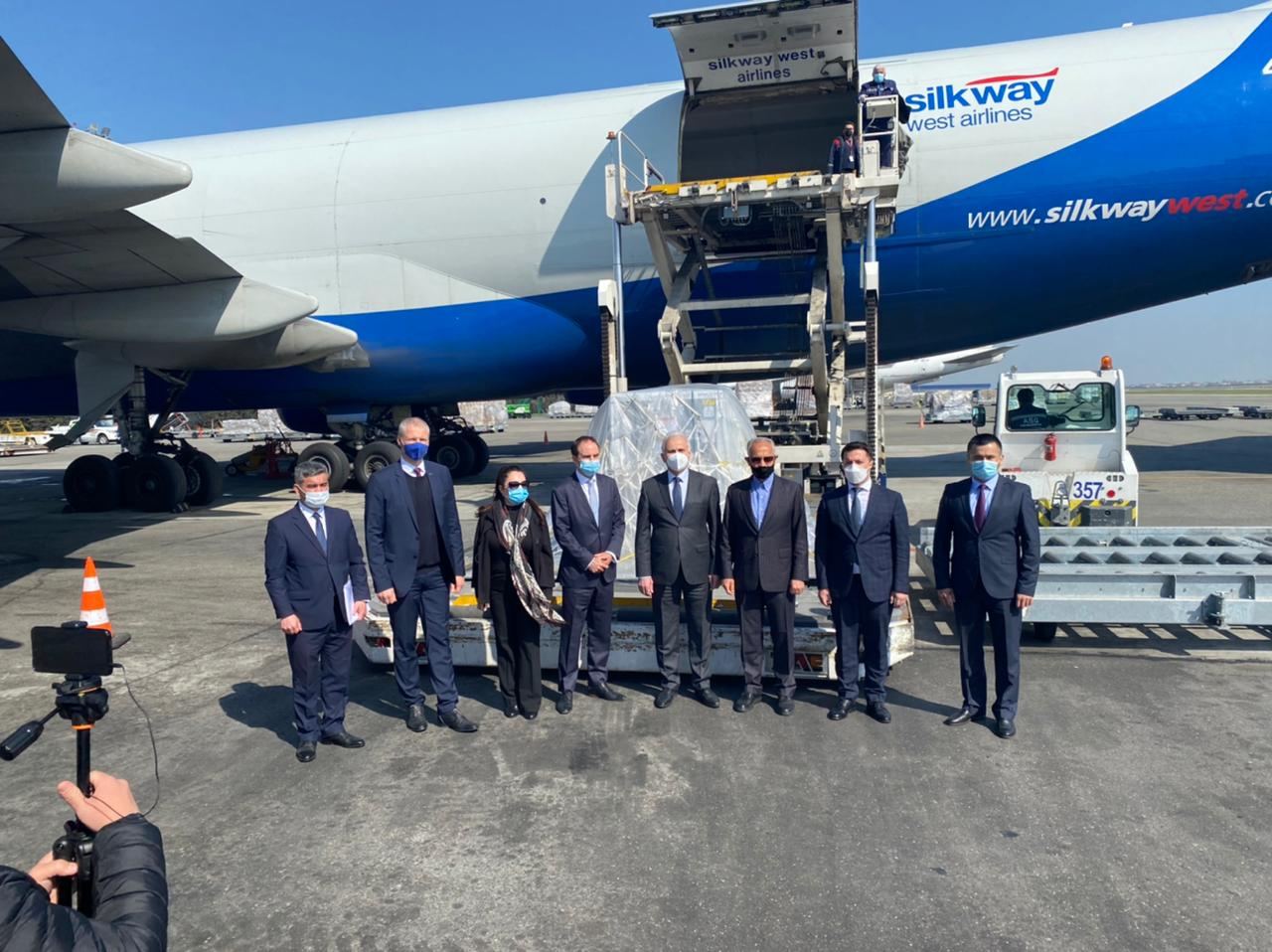 Сколько вакцин COVAX отправил в Азербайджан? (ФОТО)