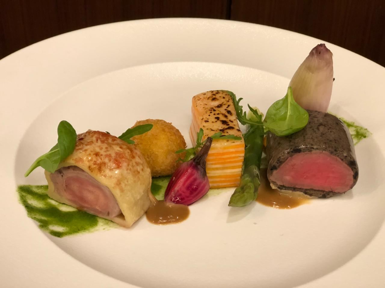 Вкуснятина на карантине. Азербайджанский кулинар оценивает блюда народов мира в Дубае (ФОТО)