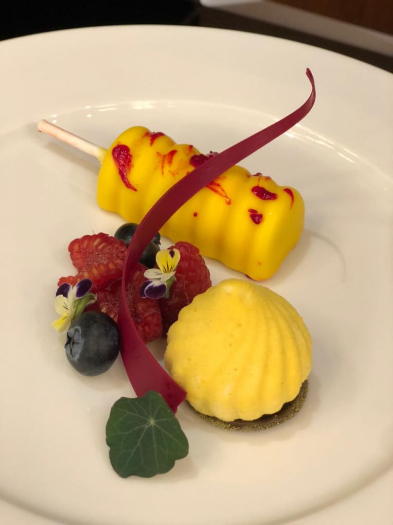 Вкуснятина на карантине. Азербайджанский кулинар оценивает блюда народов мира в Дубае (ФОТО)