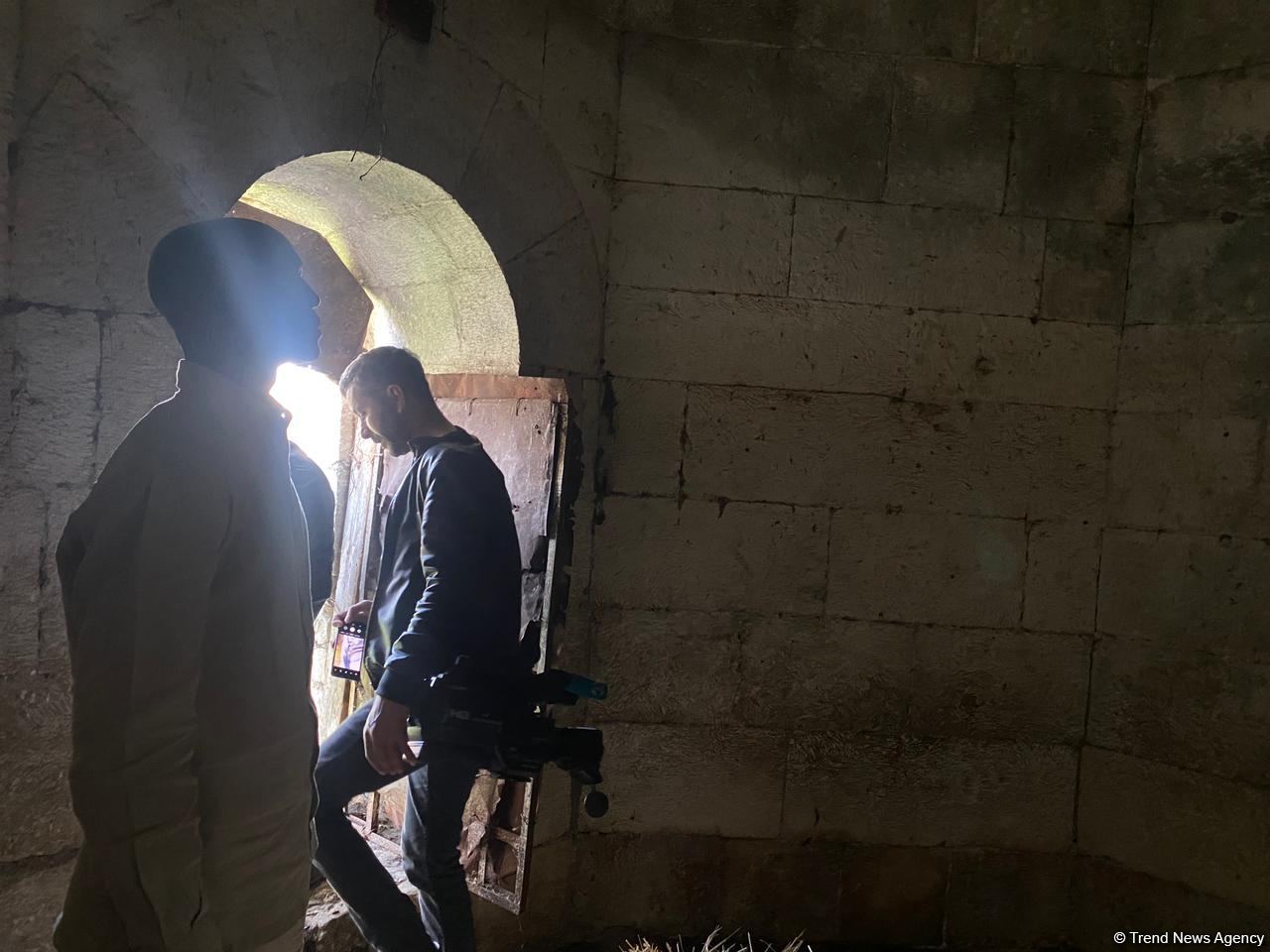 Представители ОИС посетили кладбище Имарета в Агдаме (ФОТО/ВИДЕО)