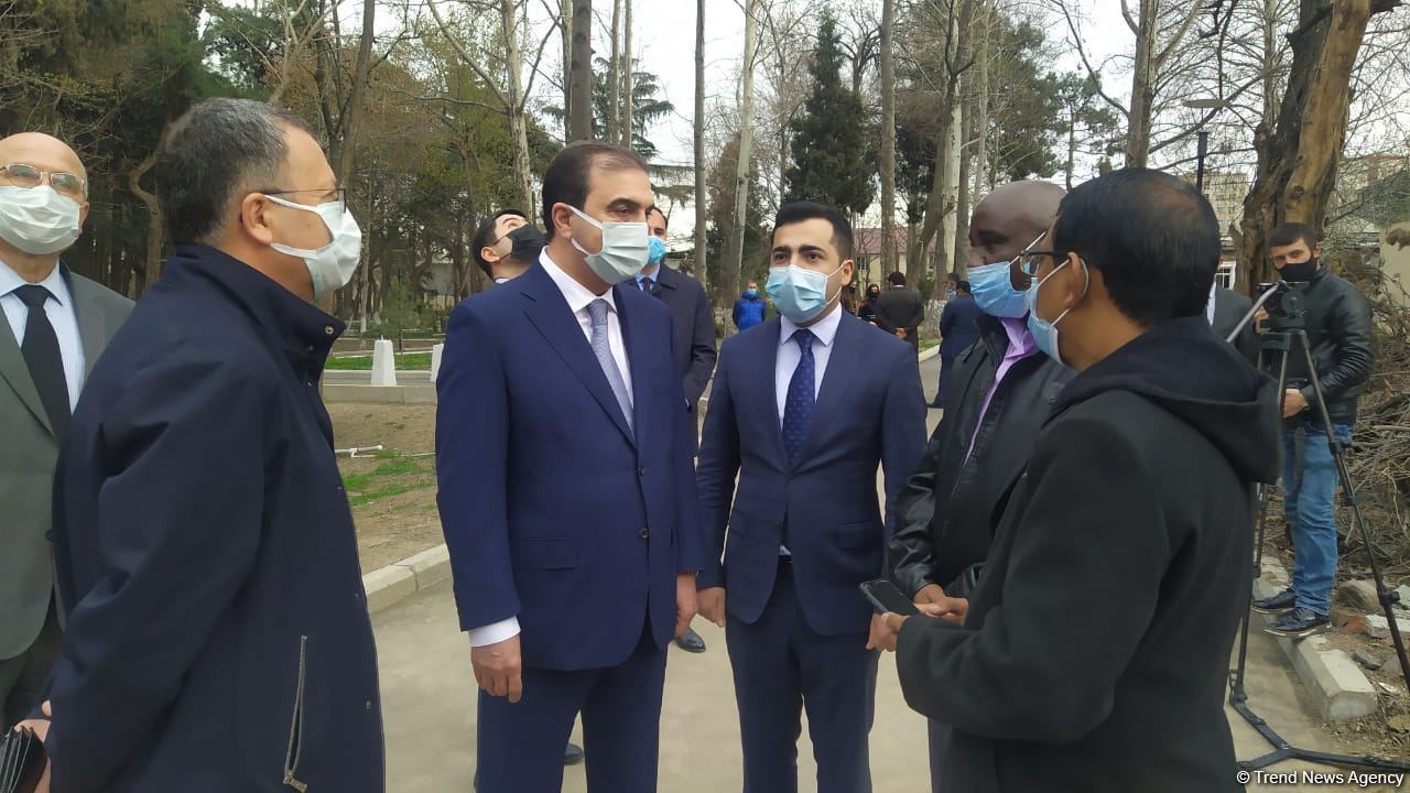 Делегация ОИС прибыла из Агдама в Гянджу (ФОТО)