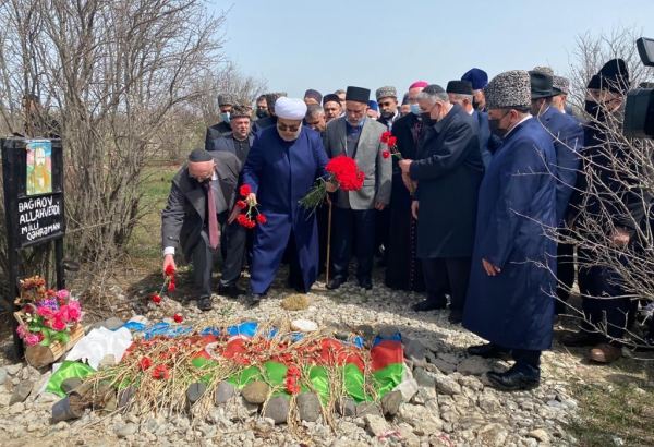 Главы религиозных конфессий Азербайджана посетили в Агдаме могилы шехидов (ФОТО/ВИДЕО)