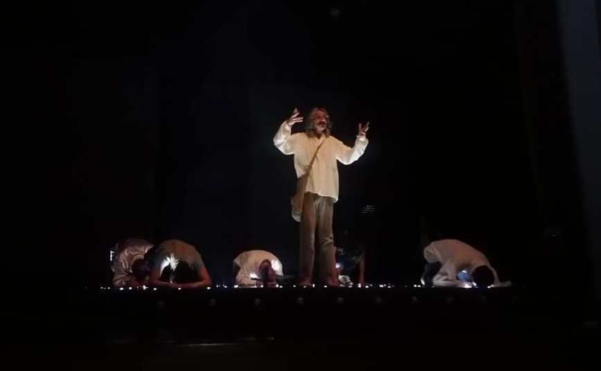 Последние красная дорожка и роль Фикрета Мамедова, или  Трогательный месседж из Дома престарелых (ФОТО)