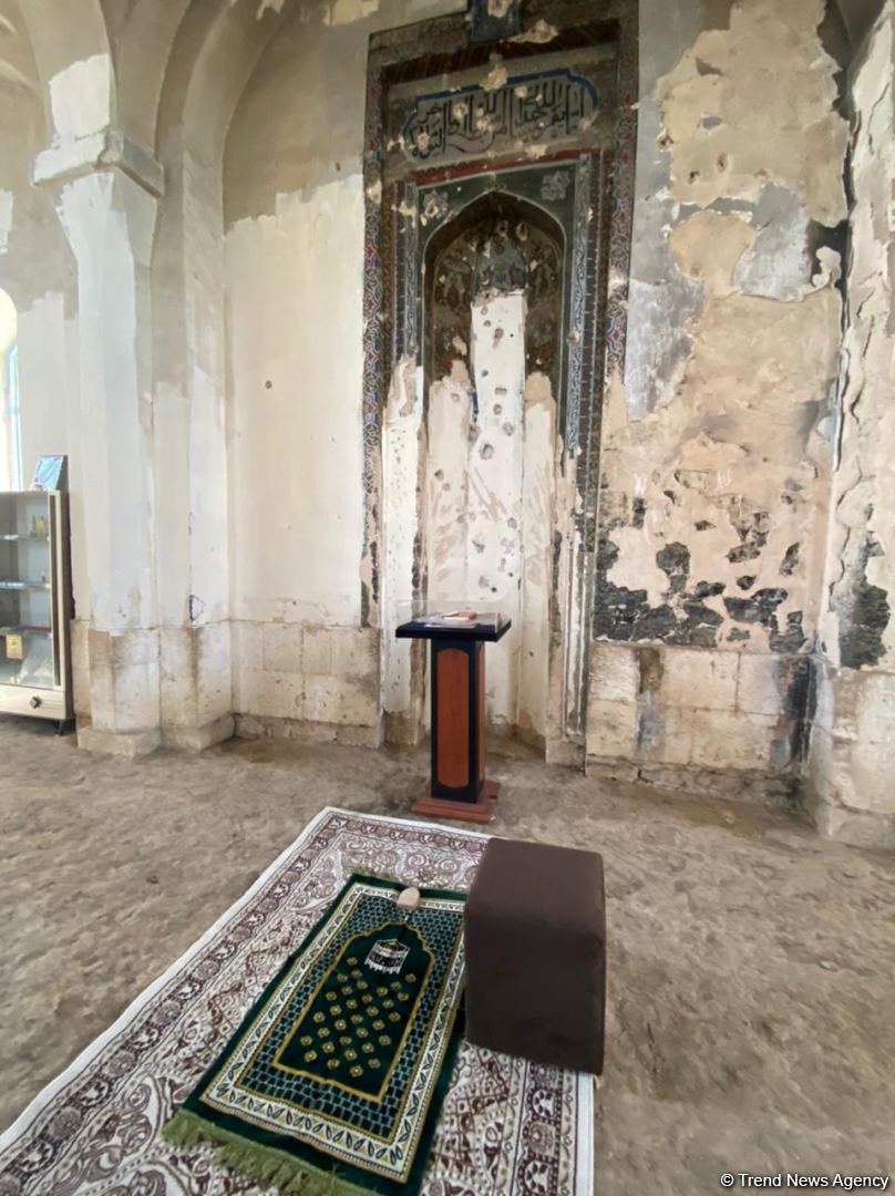 Главы религиозных конфессий в Азербайджане посетили Агдамскую джума-мечеть (ФОТО)