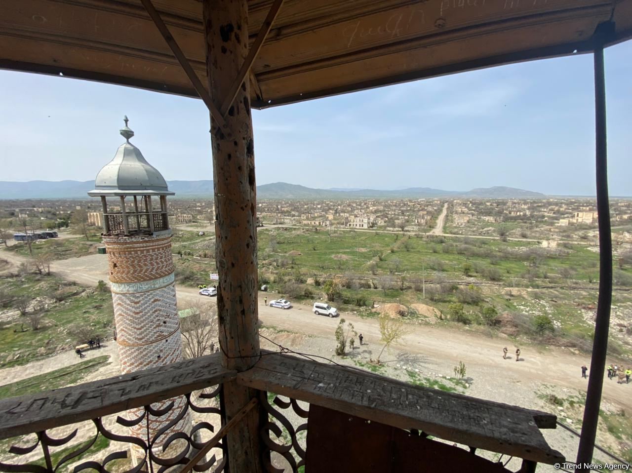 Главы религиозных конфессий в Азербайджане посетили Агдамскую джума-мечеть (ФОТО)