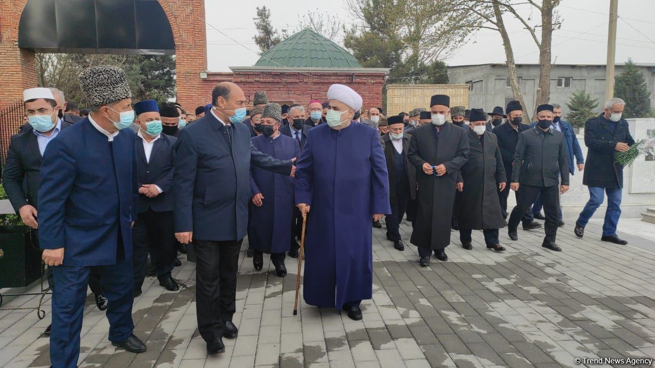 Начался визит глав религиозных общин Азербайджана в Агдам (ФОТО)