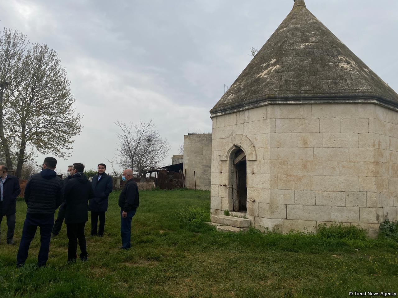 Делегация Тюркского совета побывала на разрушенном армянами кладбище Имарат (ФОТО/ВИДЕО)