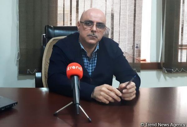 История о том, как простое объявление может изменить жизнь – интервью с Ильхамом Мамедовым, замдиректора Бакинской русдрамы