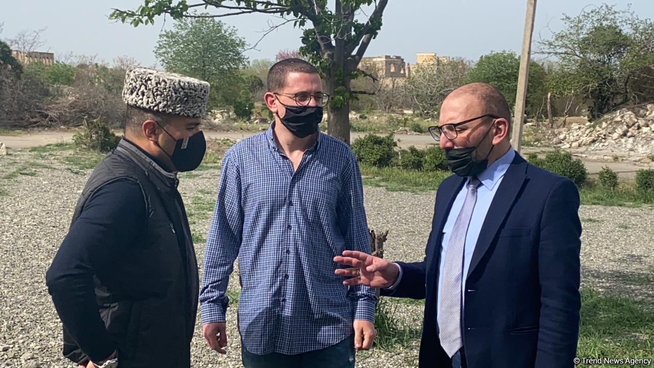 Завершилась поездка израильских журналистов в Агдам (ФОТО)