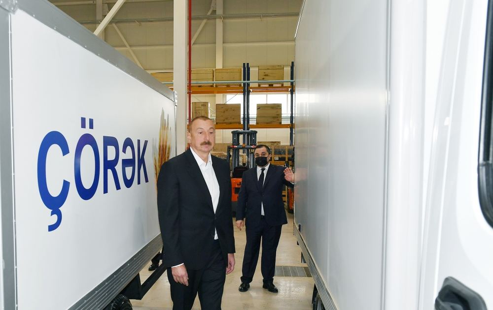 Президент Ильхам Алиев принял участие в открытии Гаджигабульского промышленного квартала (ФОТО)