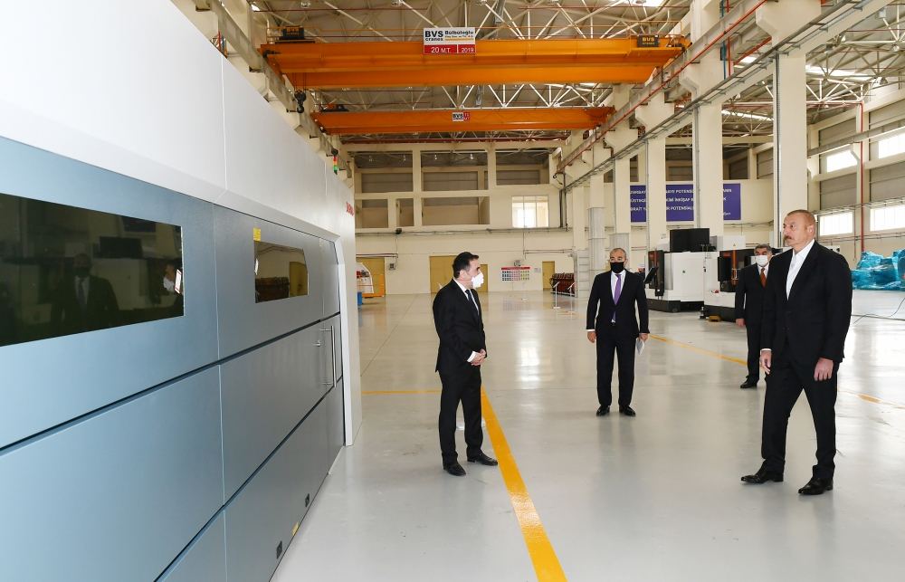 Президент Ильхам Алиев принял участие в открытии Гаджигабульского промышленного квартала (ФОТО)