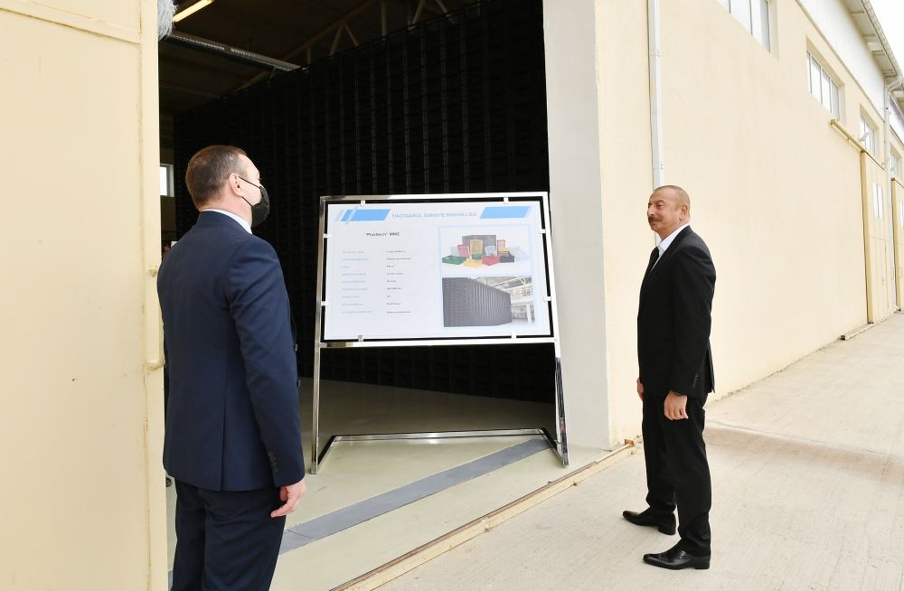 Президент Ильхам Алиев принял участие в открытии Гаджигабульского промышленного квартала (ФОТО)