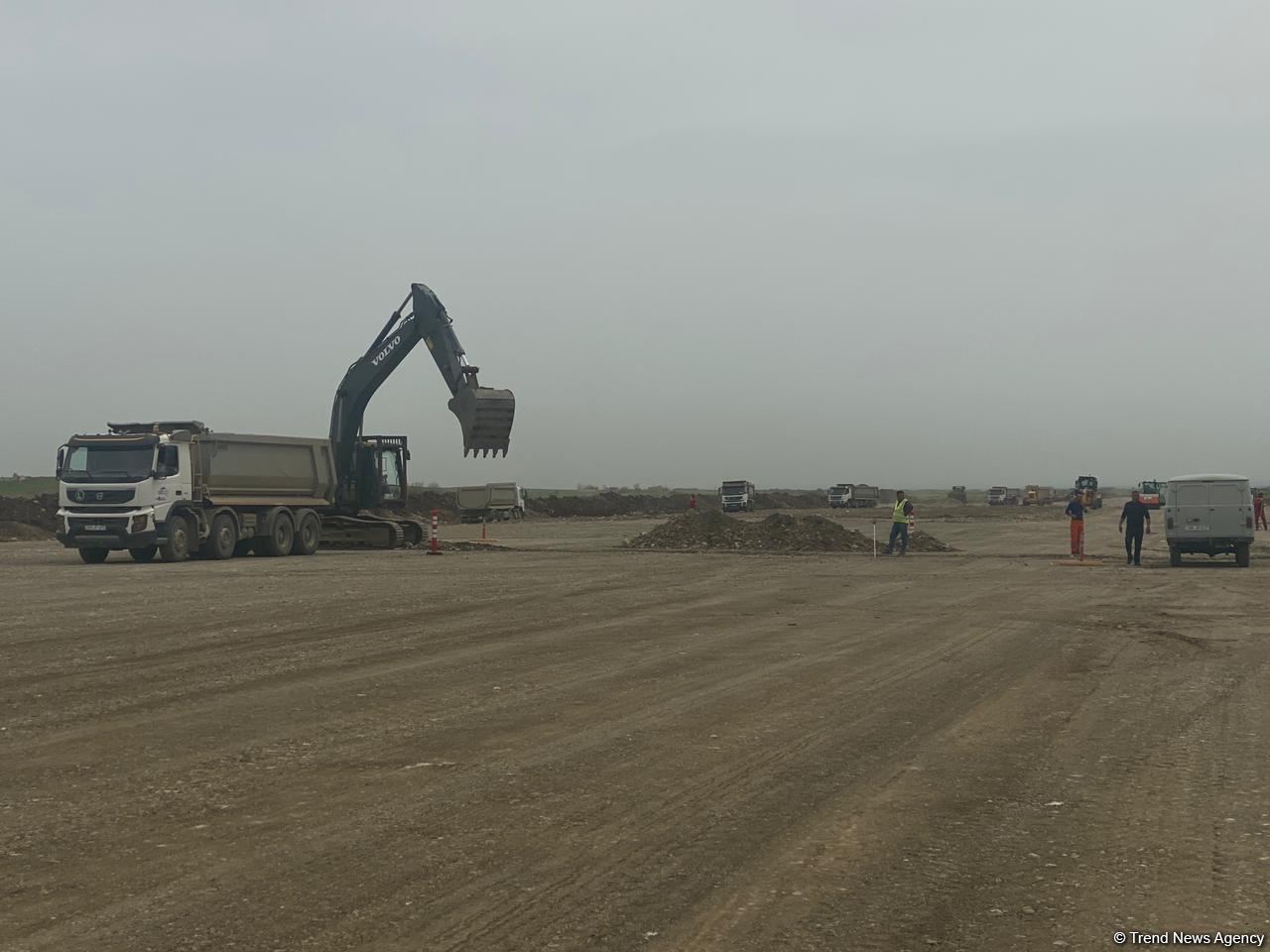 Продолжается визит израильских журналистов на освобожденные территории Азербайджана (ФОТО)