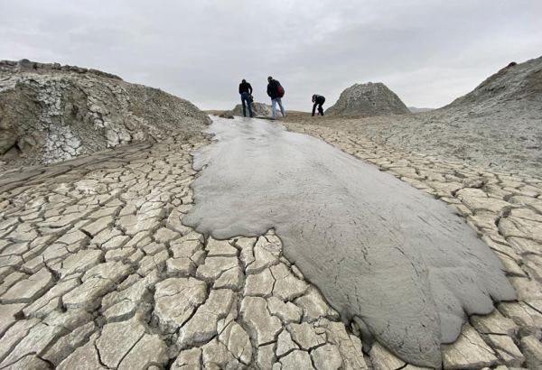 В Азербайджане организован медиатур в Туристический комплекс грязевых вулканов (ФОТО)