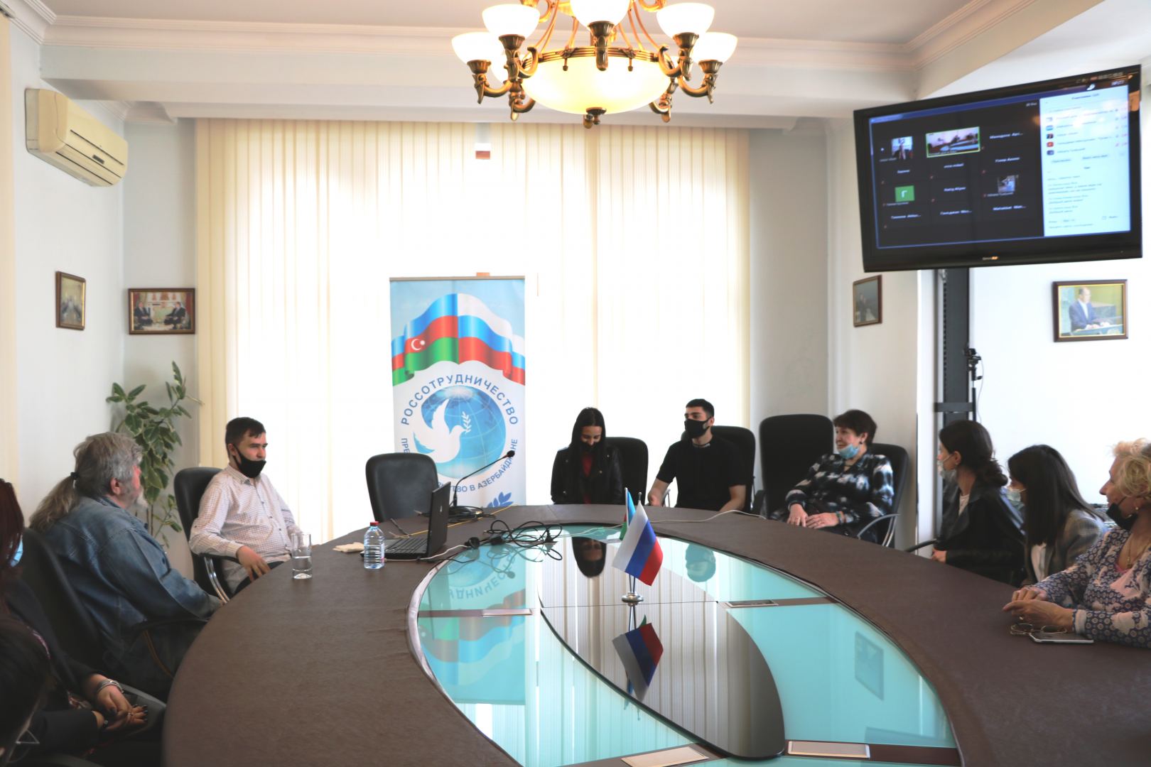 Встреча с Александром Хакимовым: Роль книги как воспитателя человека и тренера его воображения  (ФОТО)