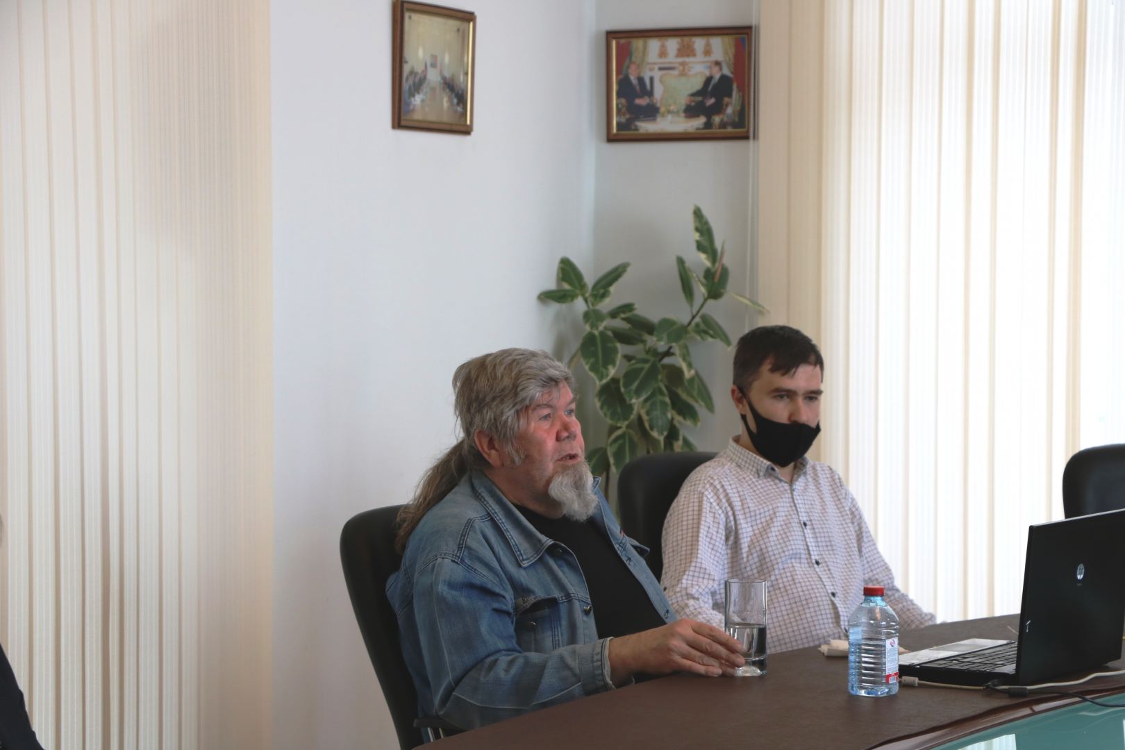 Встреча с Александром Хакимовым: Роль книги как воспитателя человека и тренера его воображения  (ФОТО)