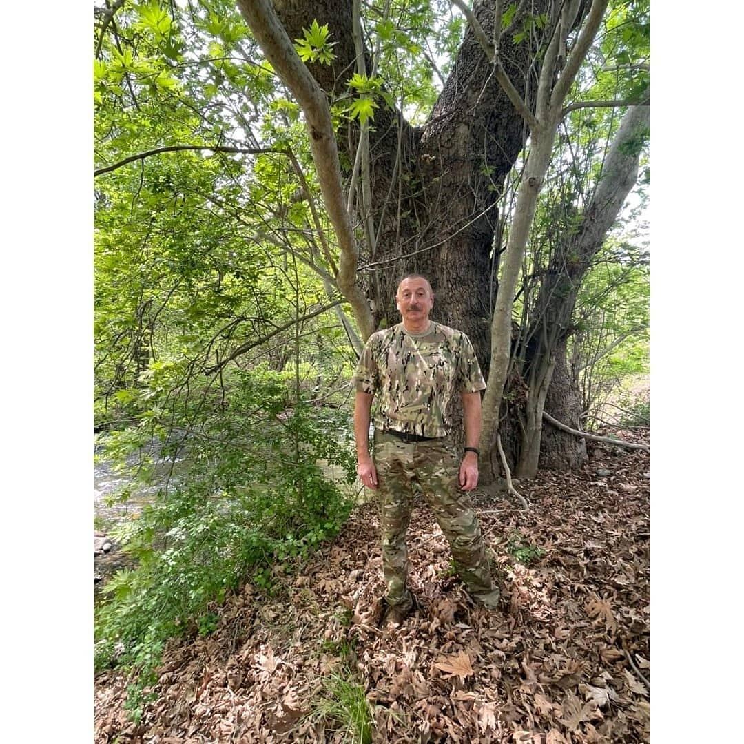 Первый вице-президент Мехрибан Алиева поделилась на своей официальной странице в Instagram кадрами из поездки в Джебраильский и Зангиланский районы с Президентом Ильхамом Алиевым (ФОТО/ВИДЕО)