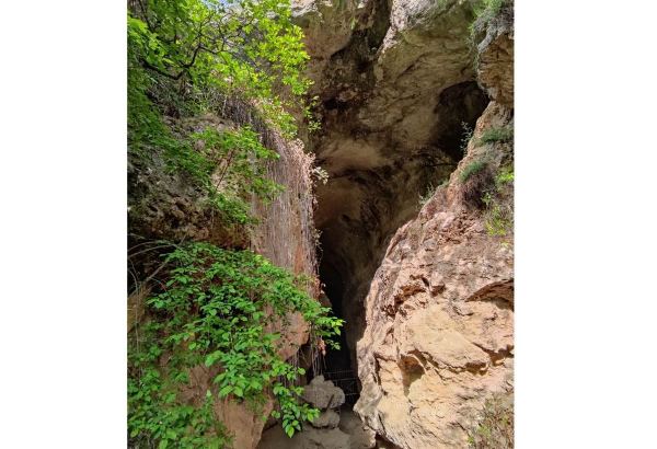 Журналисты побывали в Азыхской пещере в Ходжавендском районе (ФОТО)