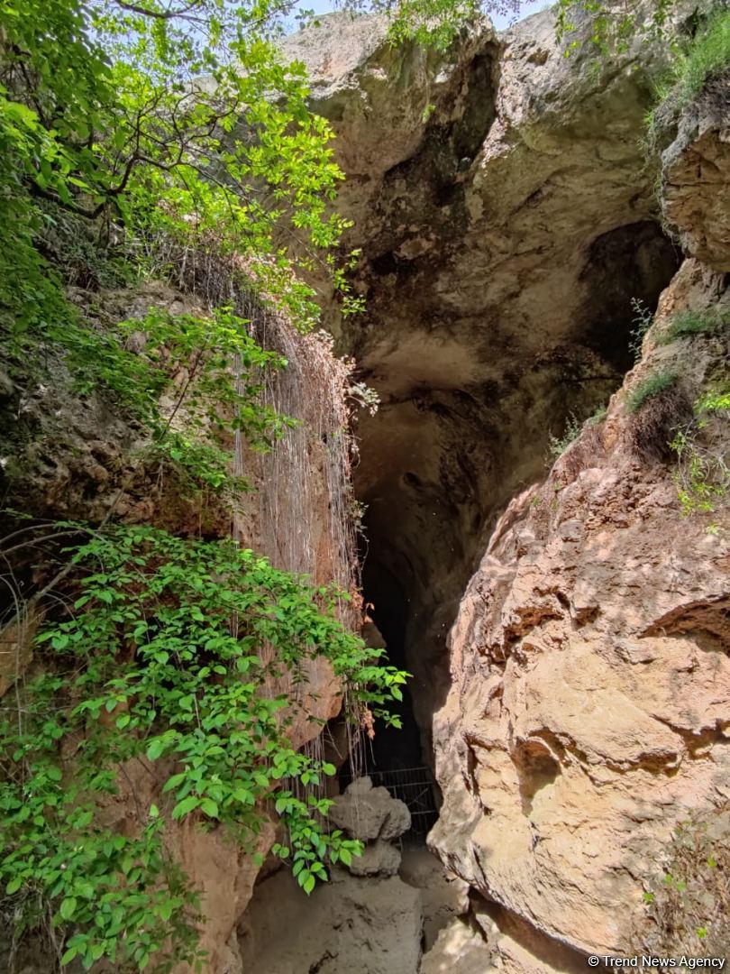 Журналисты побывали в Азыхской пещере в Ходжавендском районе (ФОТО)