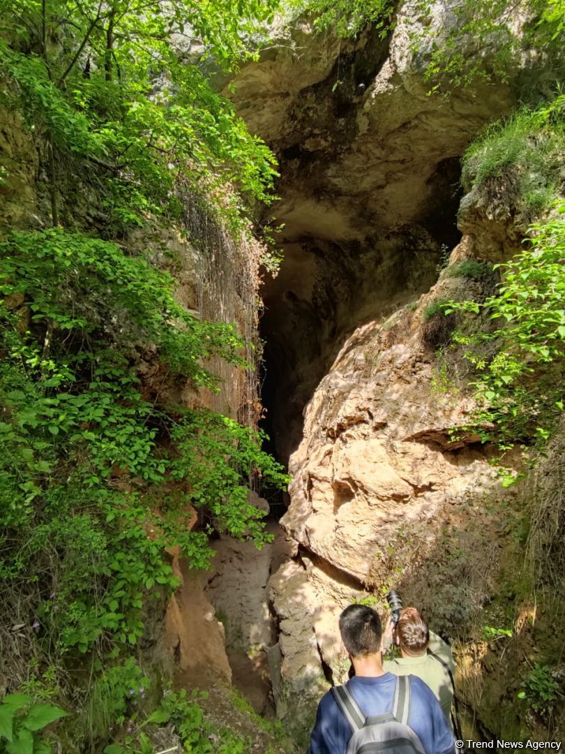 Журналисты побывали в Азыхской пещере в Ходжавендском районе (ФОТО)